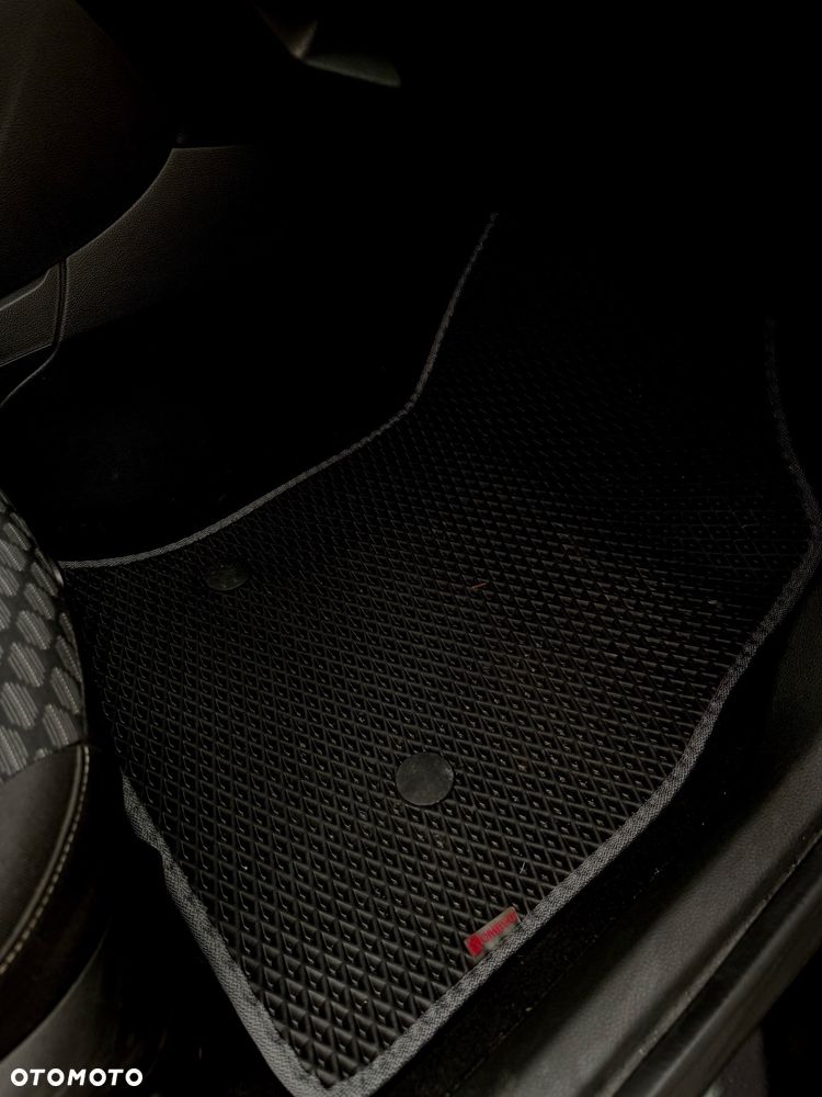 Opel Astra 1.5 D Start/Stop Automatik Business Edition - 22