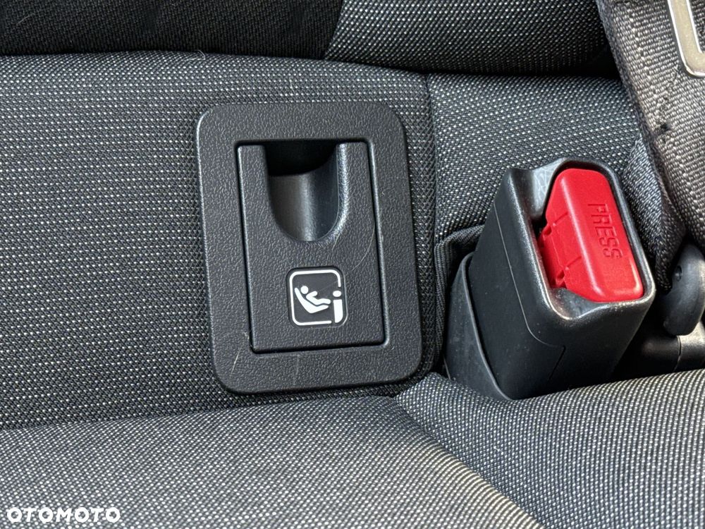 Toyota Corolla 1.8 Hybrid Comfort - 25