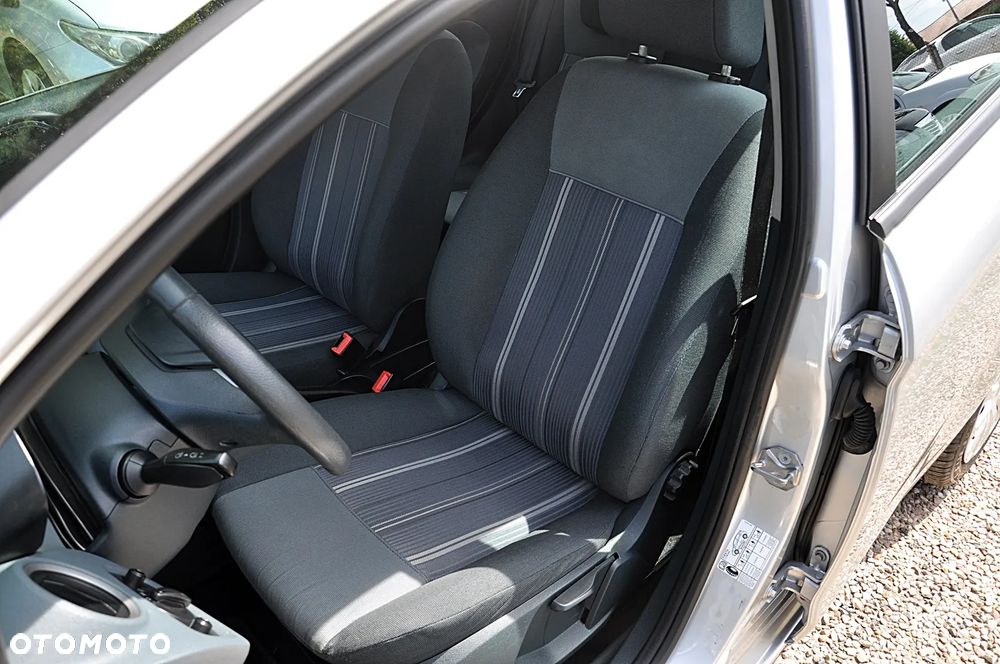 Ford Fiesta 1.25 Silver X - 18