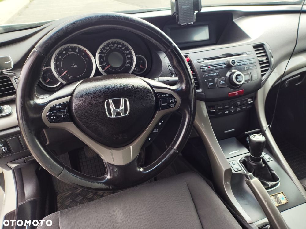 Honda Accord 2.0 Comfort - 3