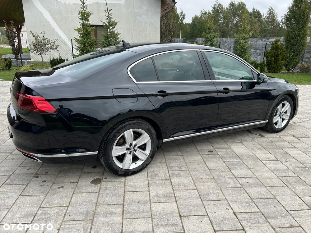 Volkswagen Passat 2.0 TSI 4Mot Elegance DSG - 4