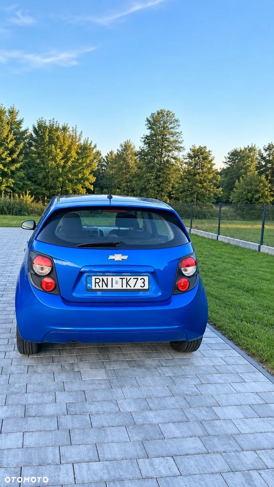 Chevrolet Aveo - 2