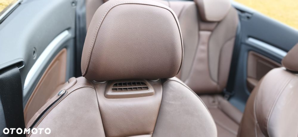 Audi A3 Cabrio 2.0 TDI clean diesel Ambition S tronic - 14