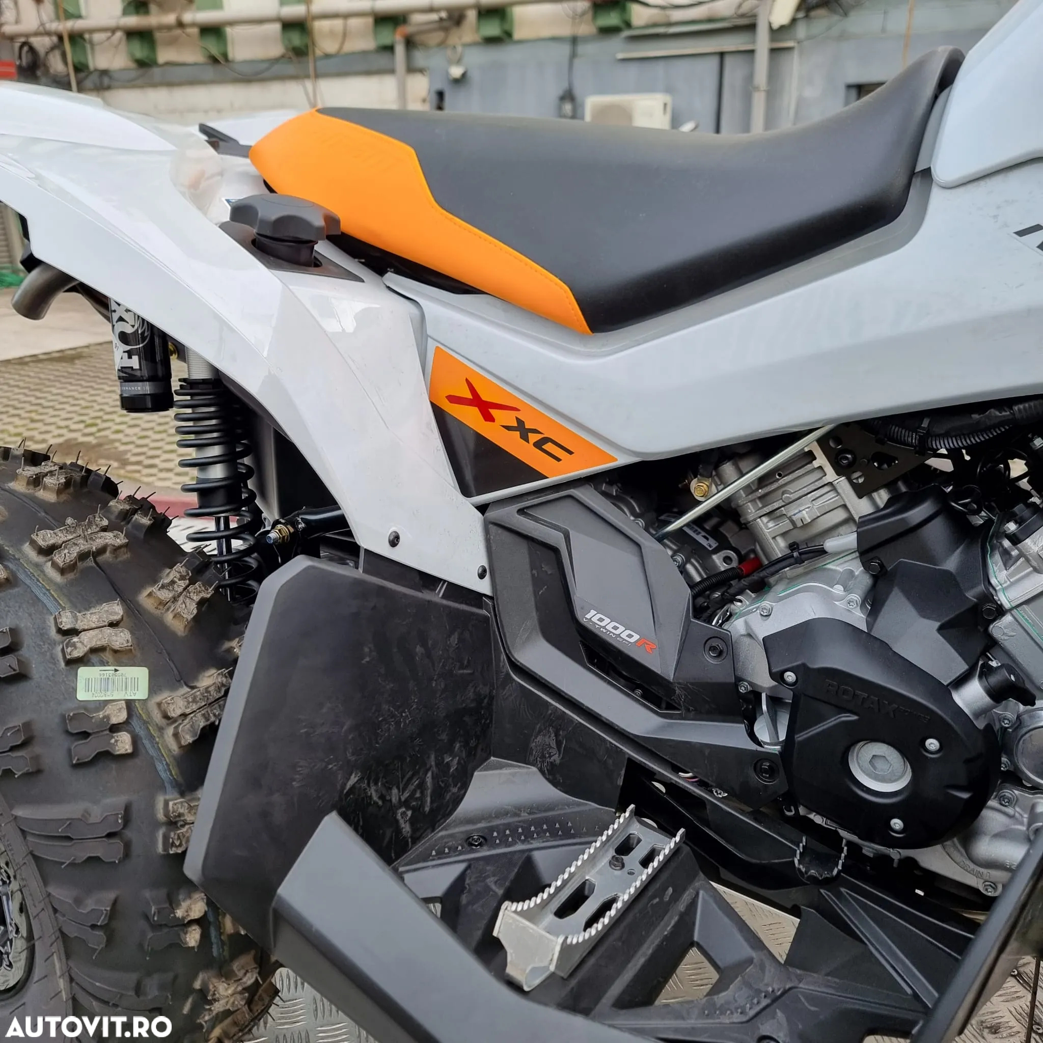 Can-Am Renegade - 4