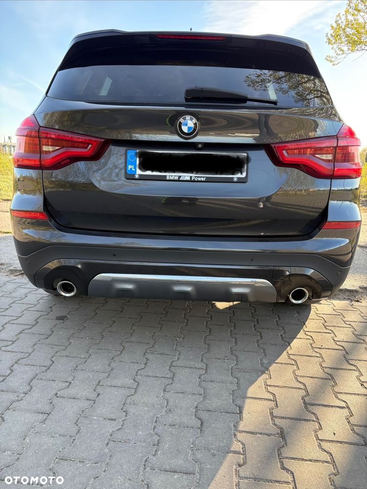BMW X3 xDrive20d Luxury Line - 8