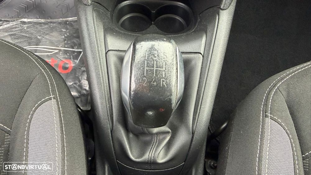 Peugeot 208 1.2 PureTech Style - 35