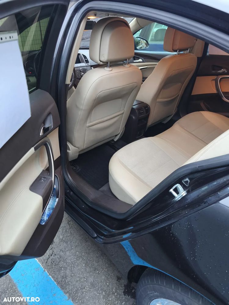 Opel Insignia 1.8 VVA - 18