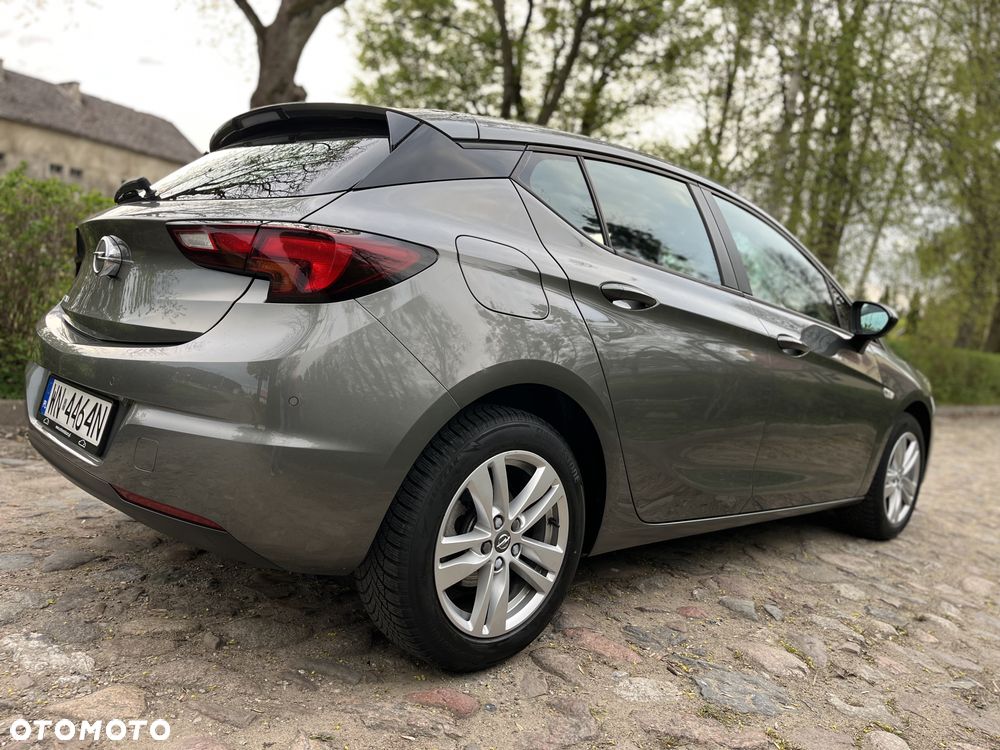 Opel Astra - 4
