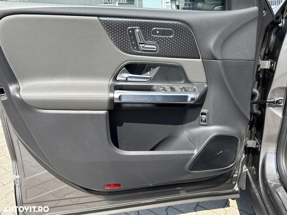 Mercedes-Benz EQB - 15