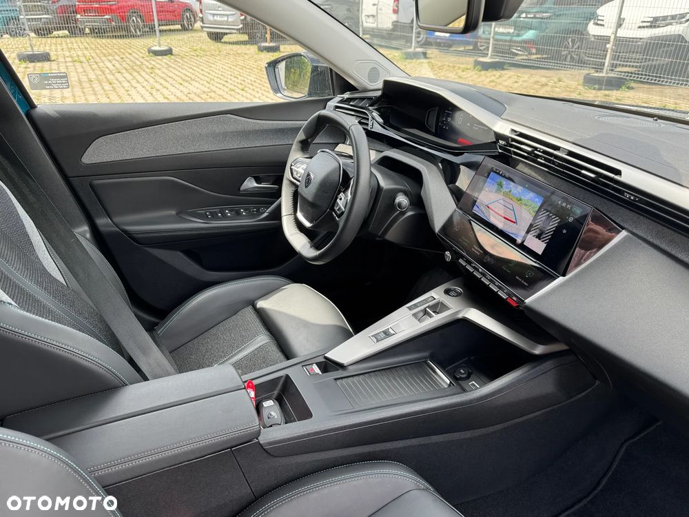 Peugeot 308 1.5 BlueHDi Allure S&S EAT8 - 11