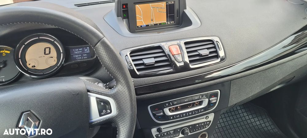 Renault Megane dCi 110 FAP EDC Bose Edition - 7