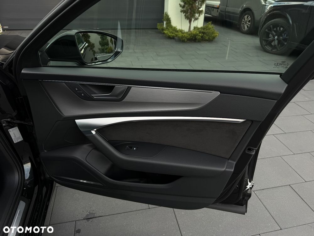 Audi A6 Avant 50 TDI quattro tiptronic S line - 38