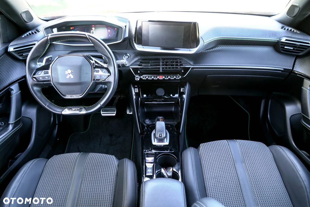 Peugeot 2008 1.5 BlueHDi GT Line S&S EAT8 - 18