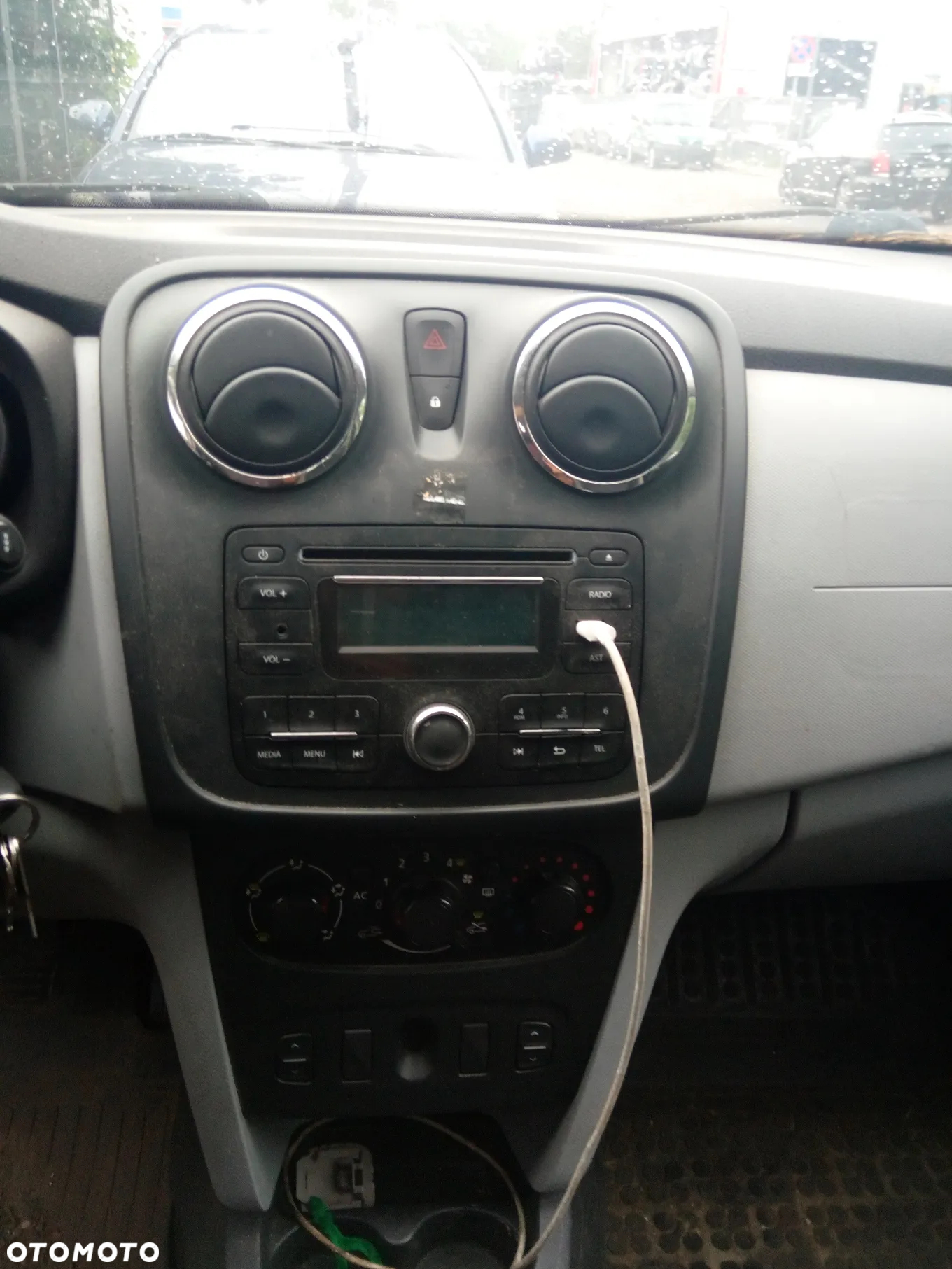 *DACIA LOGAN MCV* Samochód na części - 9