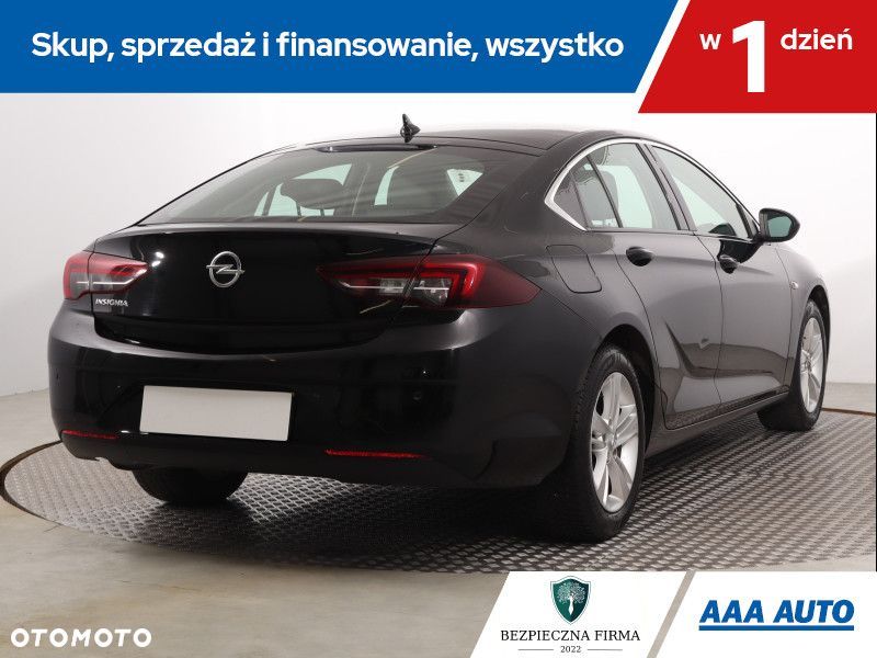 Opel Insignia - 6