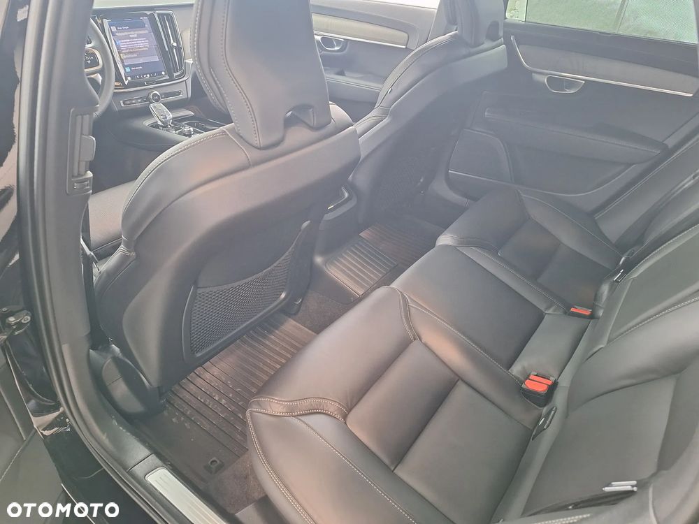 Volvo V90 T8 AWD Plug-In Hybrid Plus Dark - 14