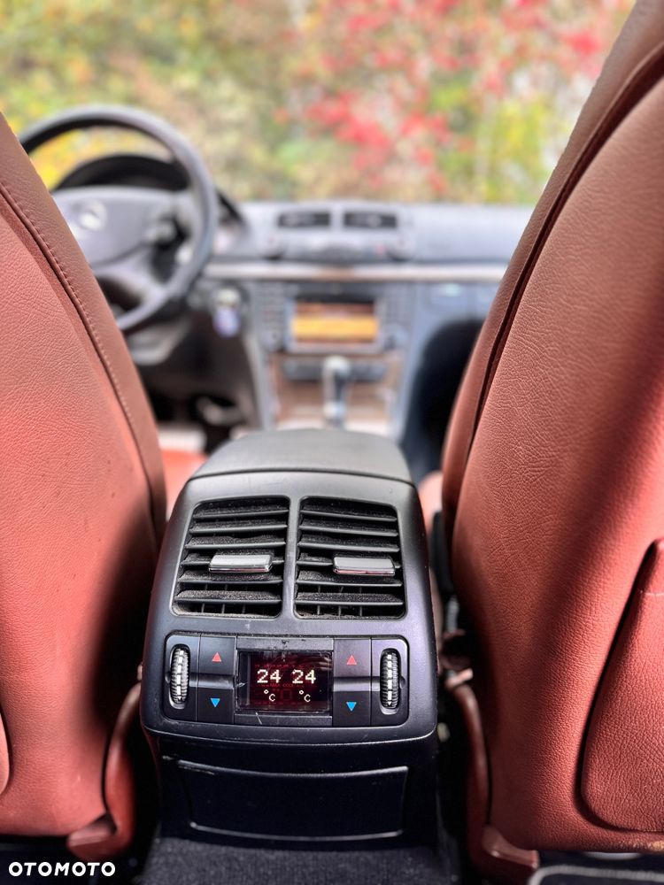 Mercedes-Benz Klasa E 500 4-Matic Avantgarde - 9