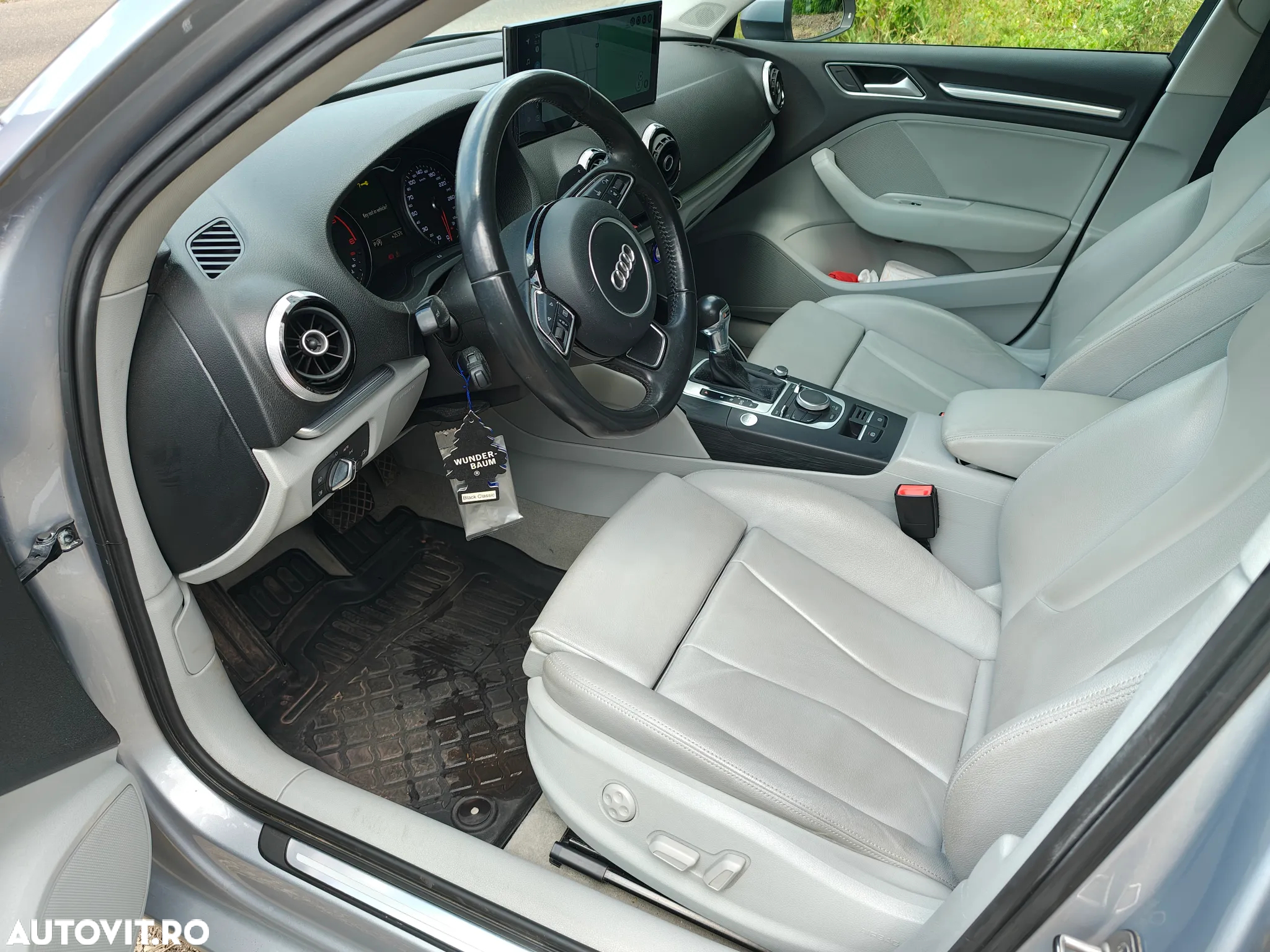 Audi A3 2.0 TDI S tronic Sport - 14