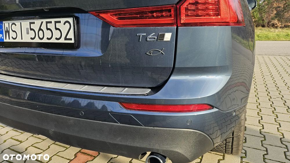 Volvo XC 60 T6 AWD Geartronic Momentum Pro - 11