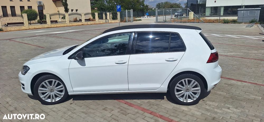 Volkswagen Golf 1.2 TSI Comfortline - 11