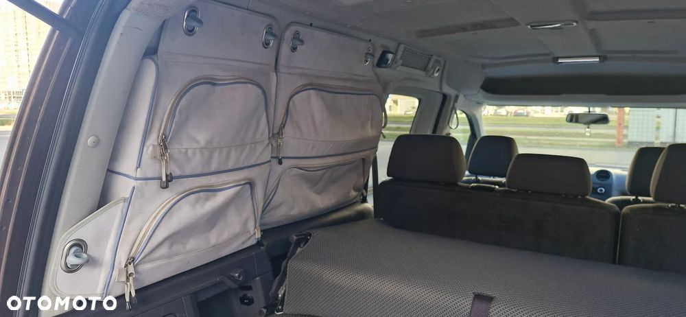 Volkswagen Caddy Maxi Highline - 11