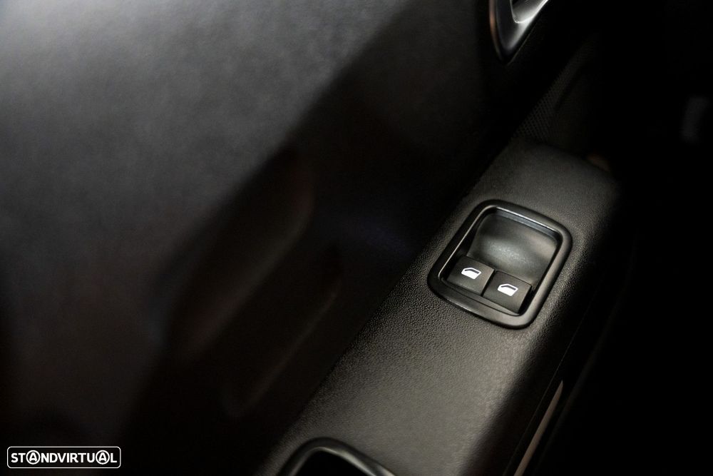 Citroën C3 1.2 PureTech Feel - 8