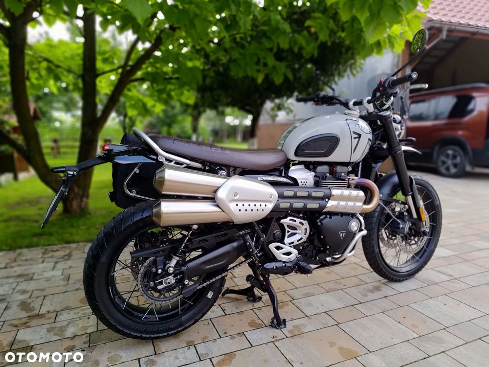 Triumph Scrambler - 7