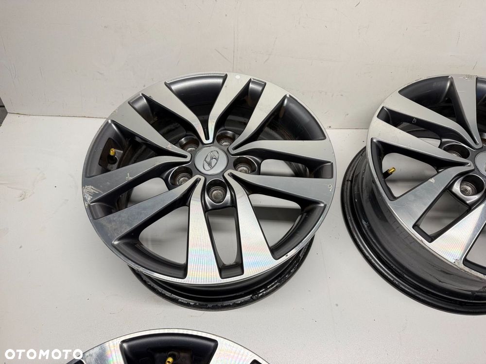 FELGI ALUMINIOWE 16 CALI HYUNDAI I30 III 6,5JX16 ET50  52910-G4200 - 5