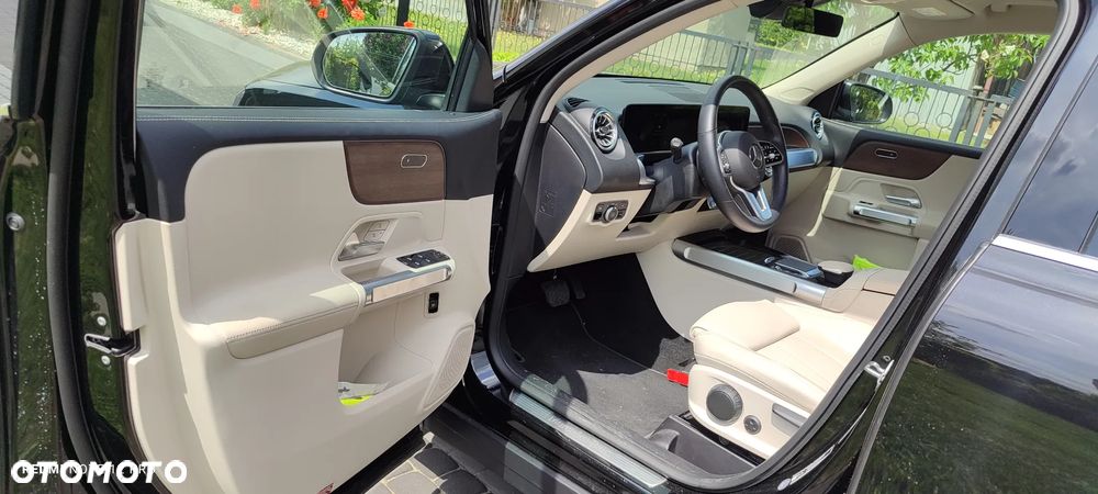 Mercedes-Benz GLB 200 d 4-Matic 8G-DCT - 12