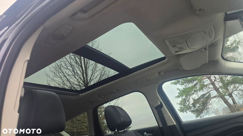 Ford Kuga 2.0 TDCi 4x4 Individual - 14