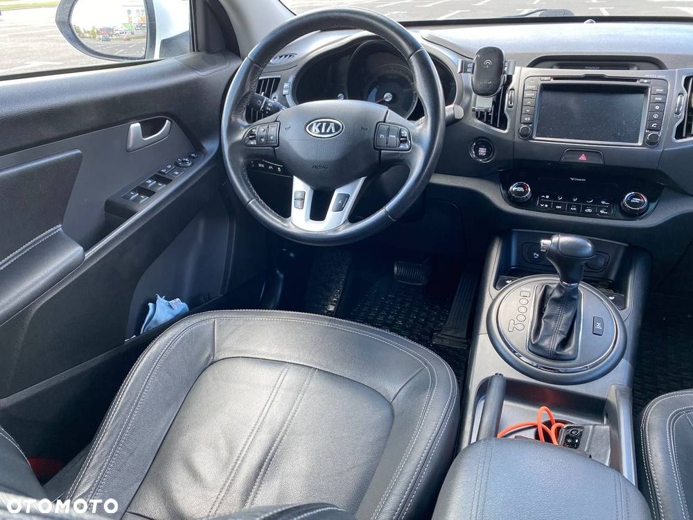 Kia Sportage 2.0 CRDI L - 9