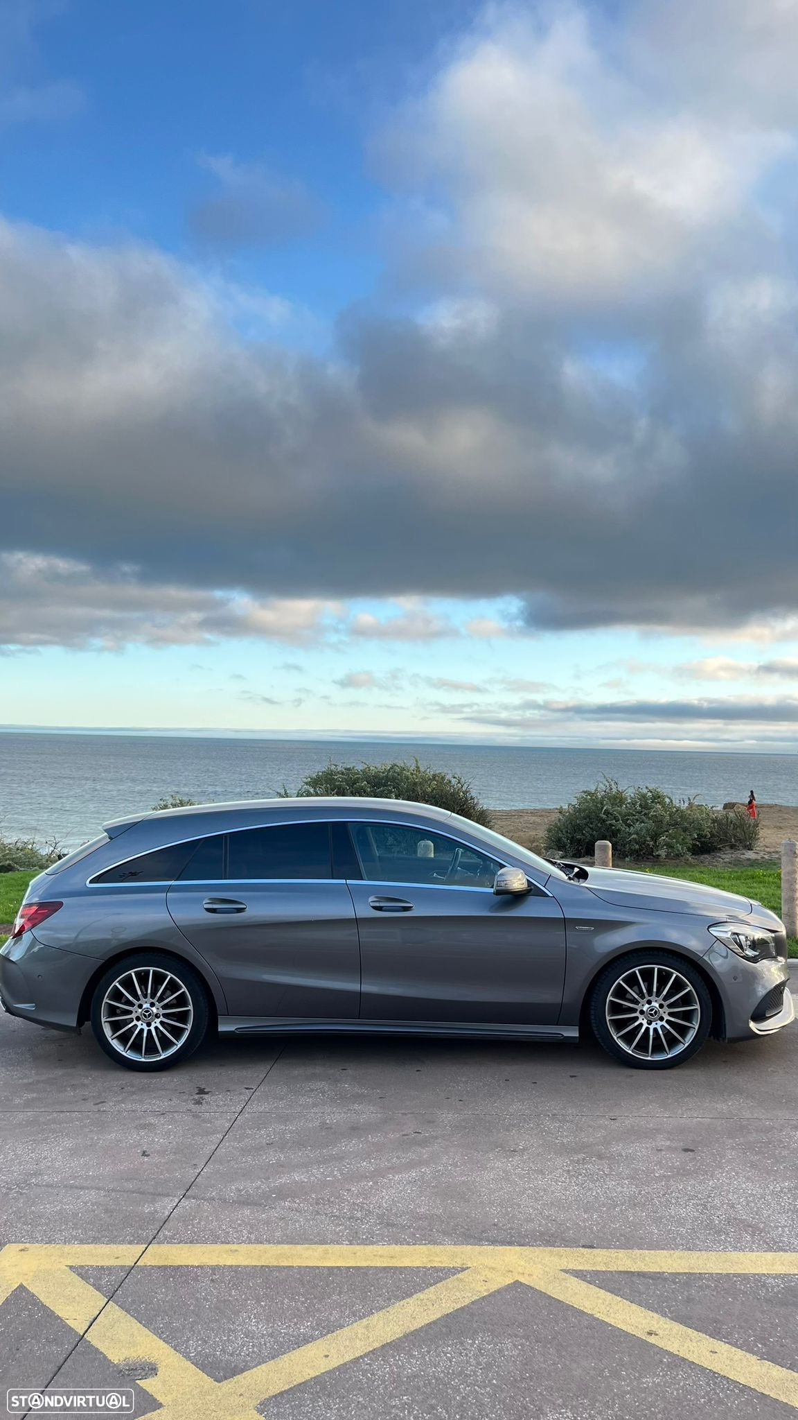 Mercedes-Benz CLA 200 d Shooting Brake AMG Line Aut. - 9