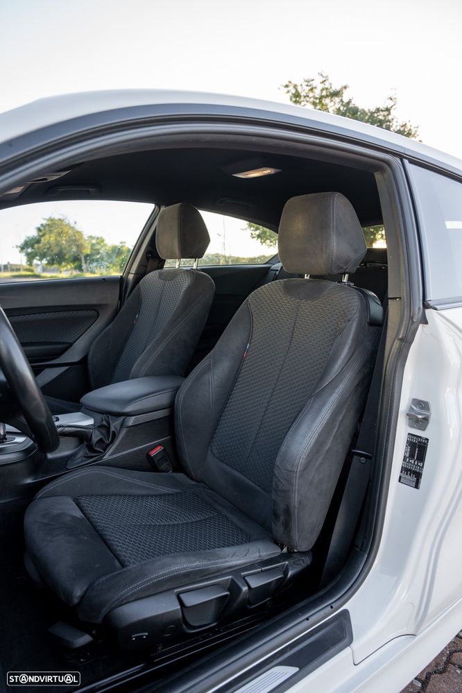 BMW 116 d Pack M Auto - 25