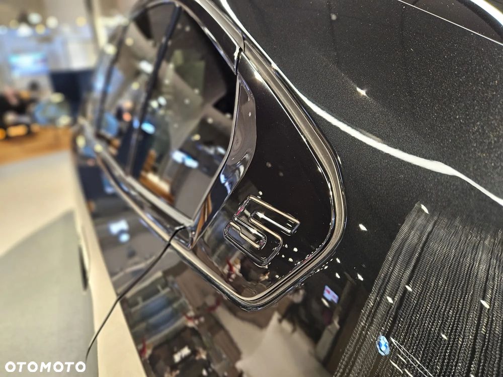 BMW Seria 5 530e - 22