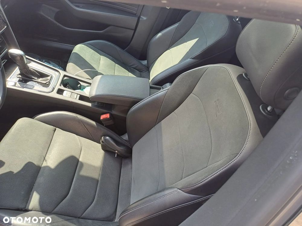 Volkswagen Arteon 2.0 TDI R-Line DSG - 13