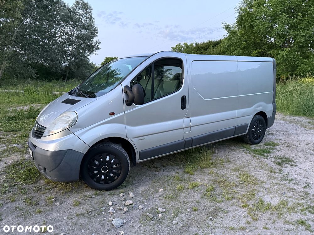 Opel VIVARO - 2