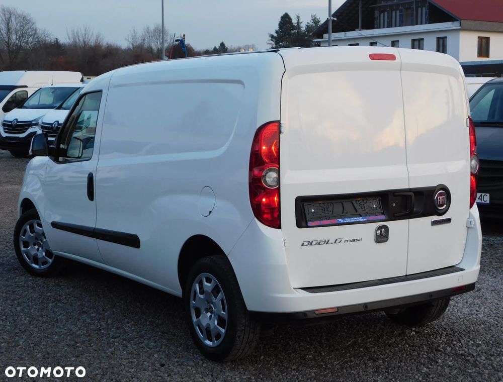 Fiat Doblo - 11
