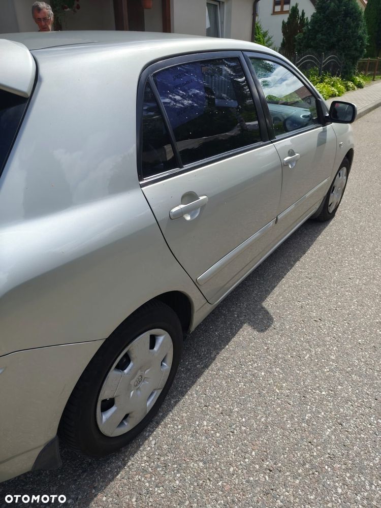 Toyota Corolla - 3