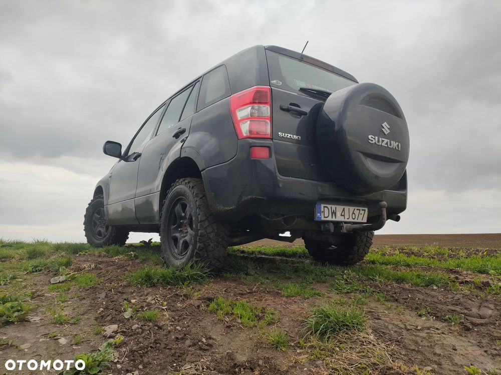 Suzuki Grand Vitara 1.9 DDiS Comfort DPF Limited - 2