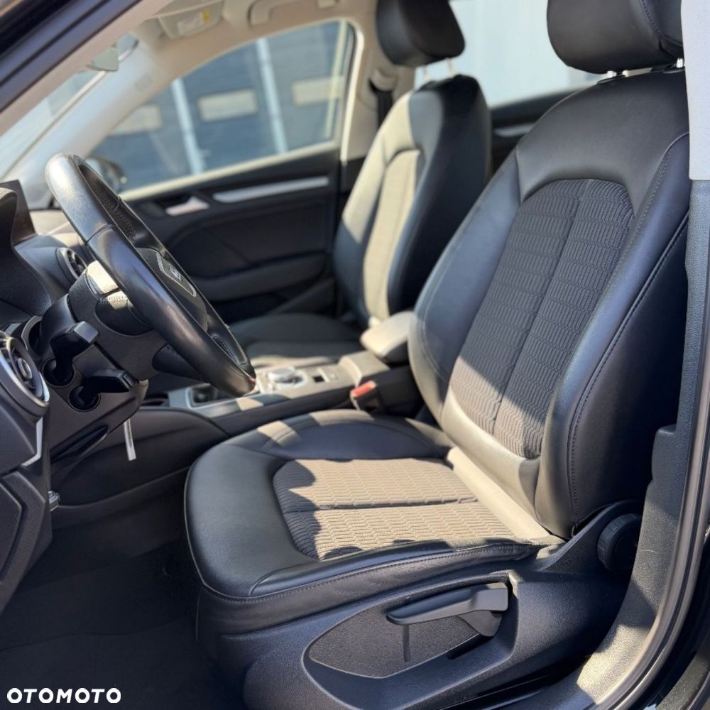 Audi A3 Sportback - 19