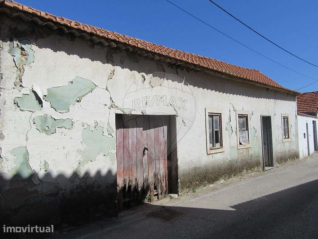 Moradia T2 para venda - Grande imagem: 3/30