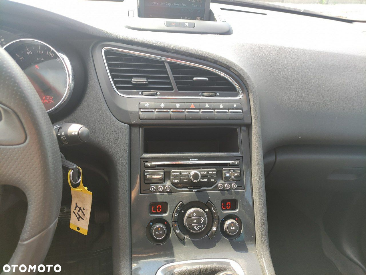 Peugeot 5008 - 19