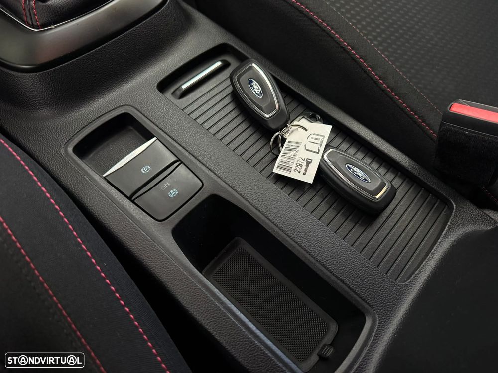 Ford Focus 1.0 EcoBoost ST-Line - 23