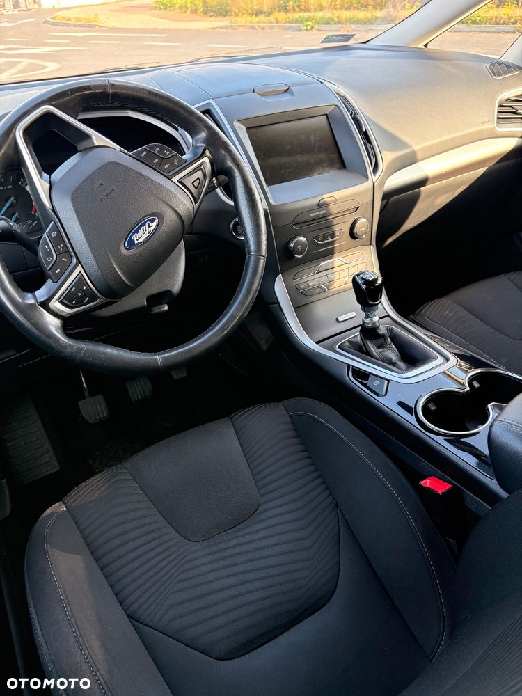 Ford S-Max - 8