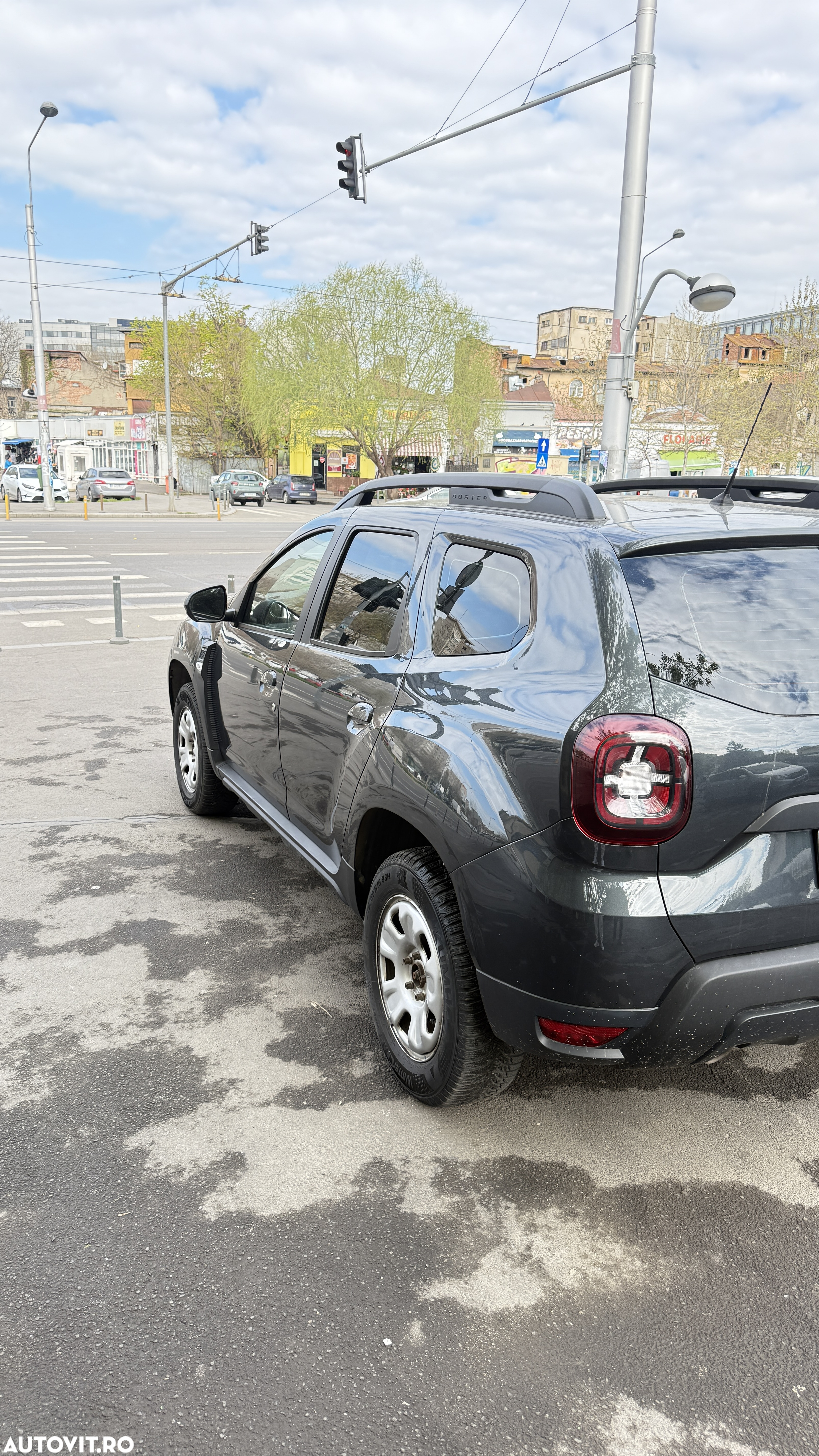 Dacia Duster 1.5 Blue dCi 4WD Comfort - 10