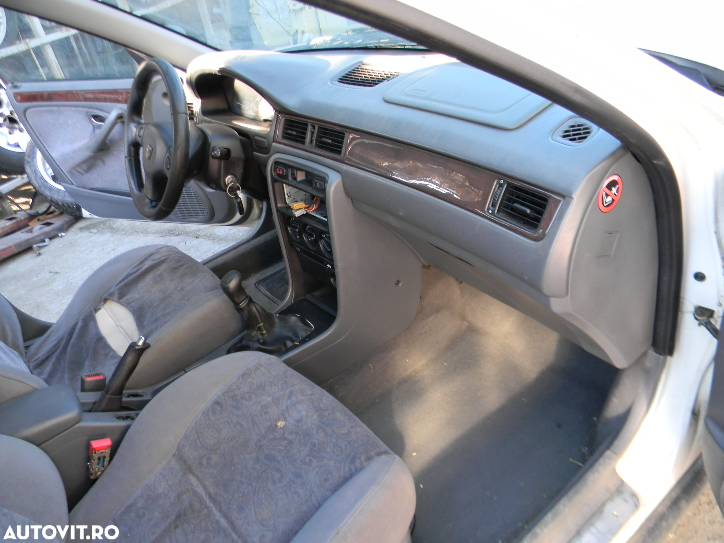 Dezmembrari  Rover 400 hatchback (RT)  1995  > 2000 416 Si Benzina - 25