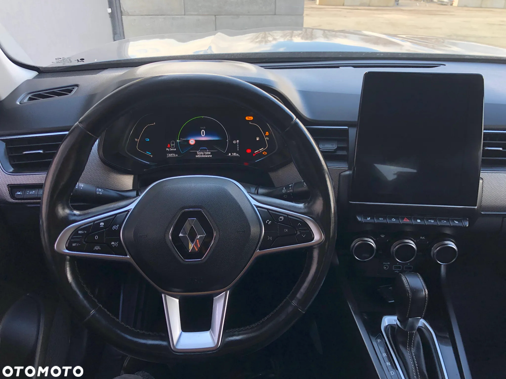 Renault Arkana 1.6 E-TECH Intens MMT - 11