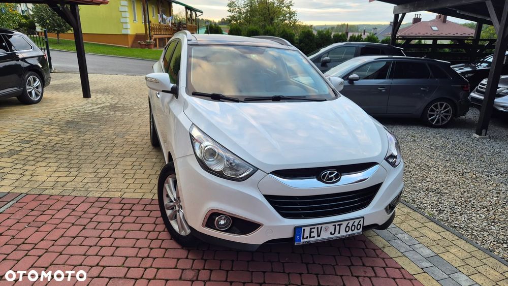 Hyundai ix35 2.0 4WD Automatik Premium - 2