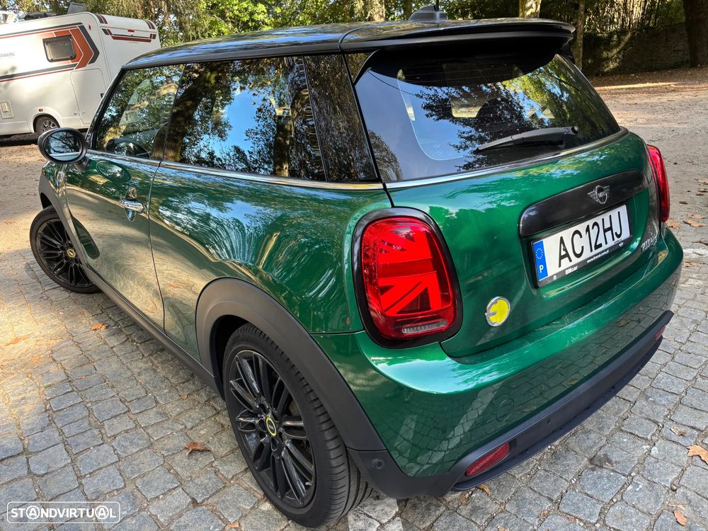 MINI 3 Portas Cooper SE - 4