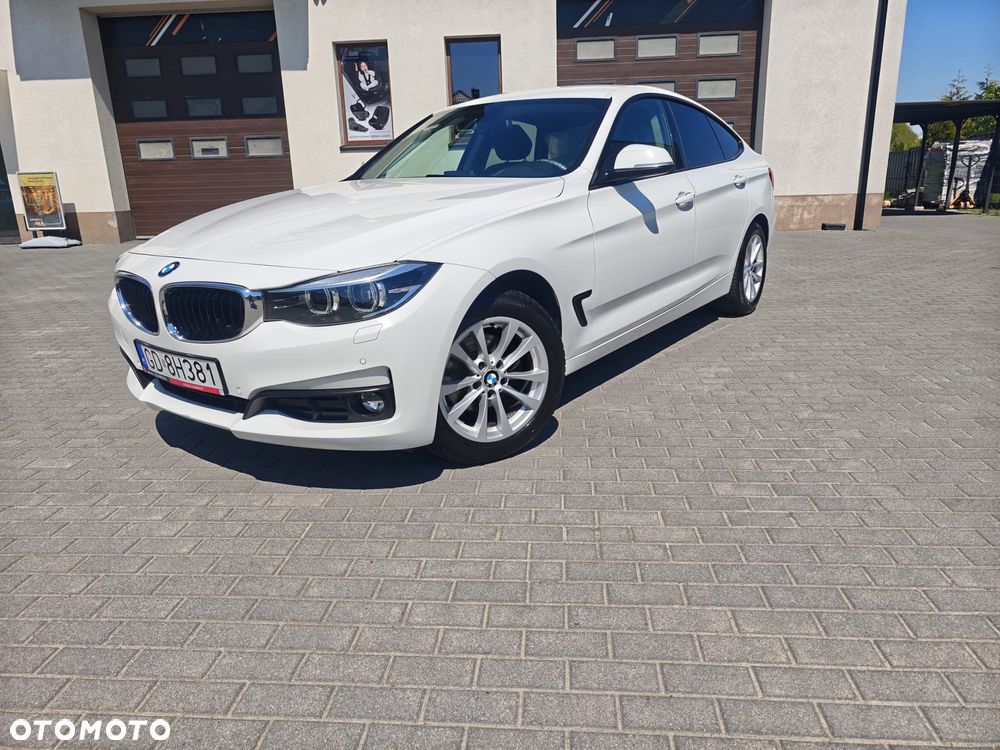 BMW Seria 3 320d - 10